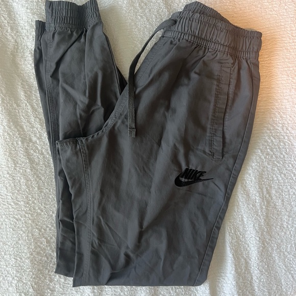 Nike Gray Drawstring Joggers - Picture 1 of 6